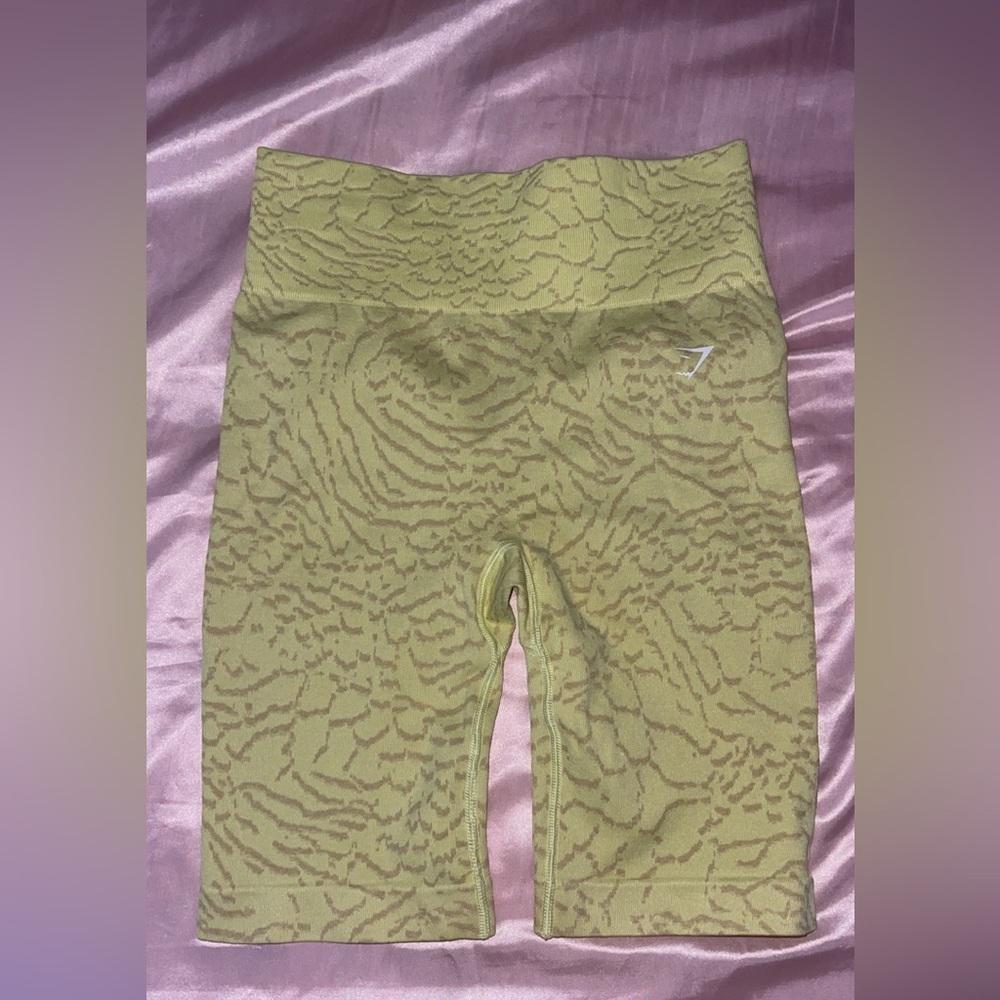 Gymshark Adapt Animal Seamless Cycling Shorts - Firefly Yellow